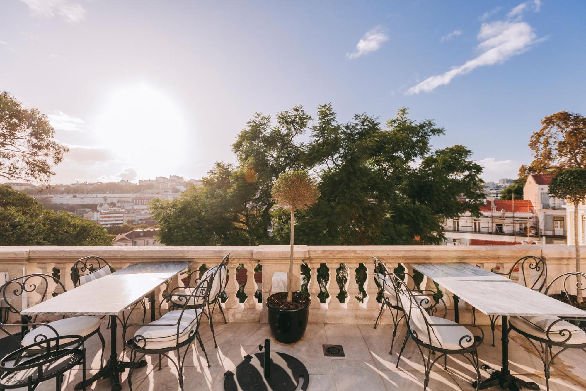 Torel Palace Лиссабон Экстерьер фото The terrace