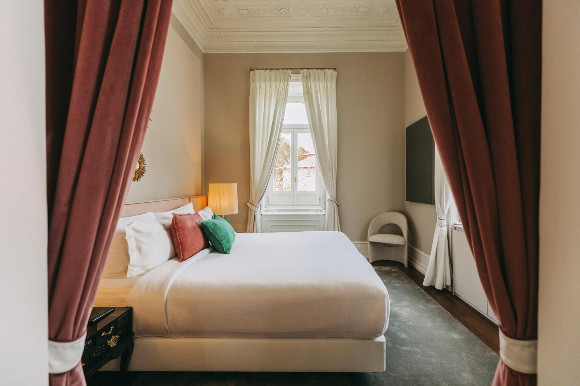 Torel Palace Лиссабон Номер фото A bedroom at the hotel